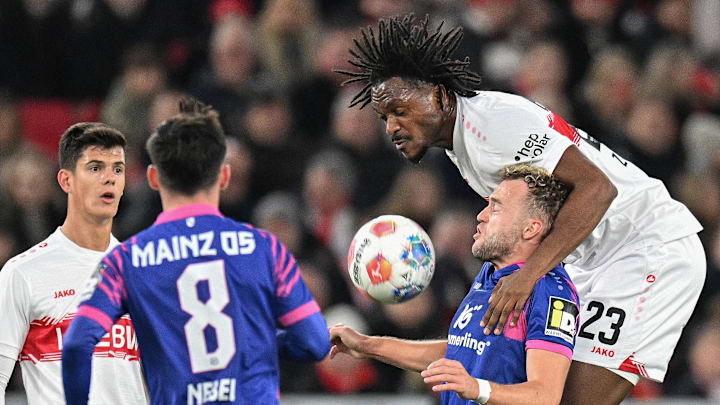 Dan-Axel Zagadou (r.) muss den nächsten Rückschlag verkraften