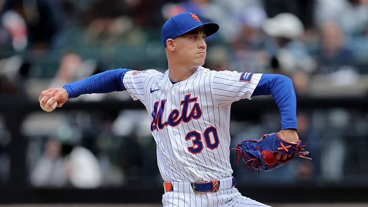 Apr 30, 2026; New York City, New York, USA; New York Mets pitcher Luke Weaver (30) pitches against the Washington Nationals during the eighth inning at Citi Field. Mandatory Credit: Brad Penner-Imagn Images