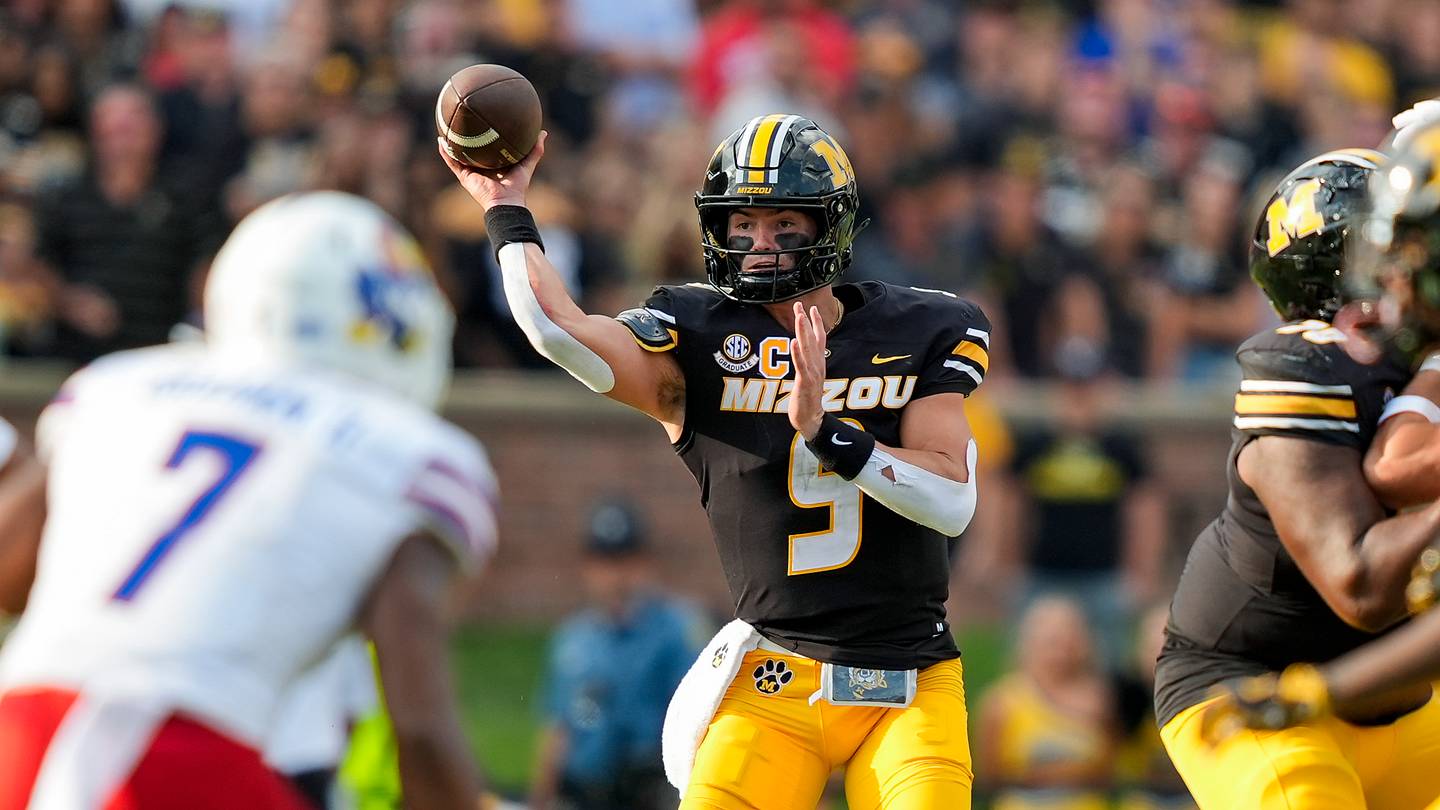 Kansas Football vs. Missouri: Get to Know the Tigers