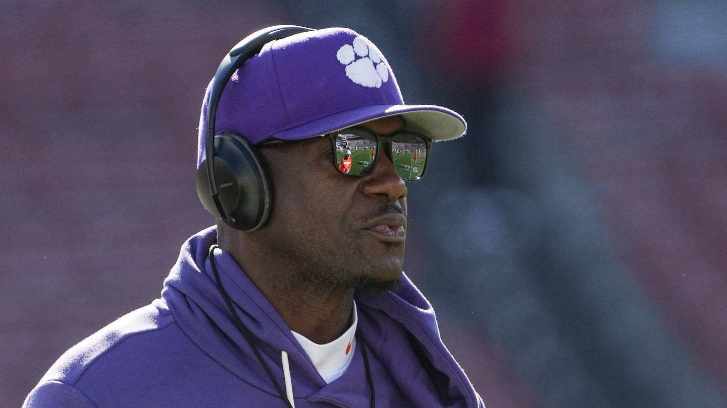 Clemson Sends Out Offer to 2028 Five-Star Defensive Tackle