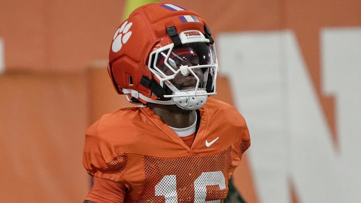 Clemson running back Chris Johnson Jr (16) during Spring football practice at the Reeves Football Complex in Clemson, SC Wednesday, March 4, 2026. Clemson running back Chris Johnson Jr (16) during Spring football practice at the Reeves Football Complex in Clemson, SC Wednesday, March 4, 2026.