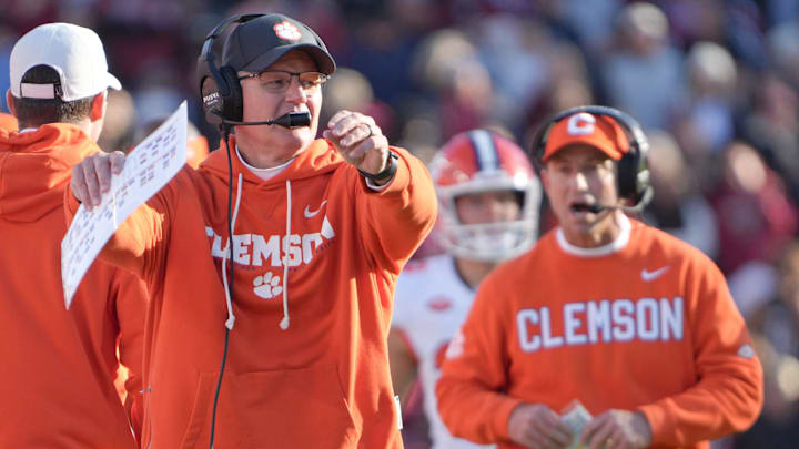 Clemson hosts a rising defensive tackle transfer as the Tigers work to reload a thinned interior defensive line.