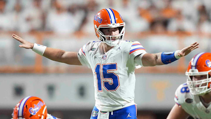 Oct 12, 2024; Knoxville, Tennessee, USA; Florida Gators quarterback Graham Mertz (15) audibles against the Tennessee Volunteerss at Neyland Stadium. Mandatory Credit: Brianna Paciorka/USA TODAY Network via Imagn Images