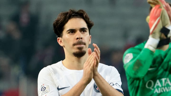 Lille OSC v Paris Saint-Germain - Ligue 1 Uber Eats