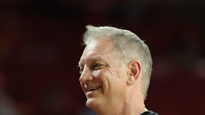 Kansas State head coach Jeff Mittie talks to his bench as the University of Oklahoma Sooner Women's basketball team plays the Kansas State Wildcats on Jan 31, 2024; Norman, Okla, [USA]; at Lloyd Noble Arena. Mandatory Credit: Steve Sisney-The Oklahoman
