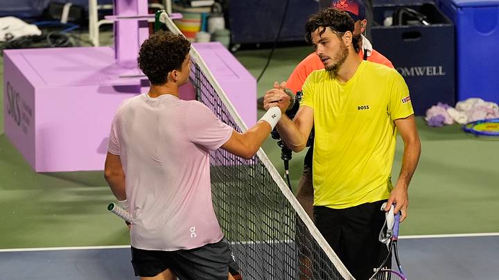 Aug 6, 2025; Taylor Fritz (USA) (right) congratulates Ben Shelton (USA) (left) on his win during semifinals at Sobeys Stadium. Mandatory Credit: John E. Sokolowski-Imagn Images Aug 6, 2025; Taylor Fritz (USA) (right) congratulates Ben Shelton (USA) (left) on his win during semifinals at Sobeys Stadium. Mandatory Credit: John E. Sokolowski-Imagn Images