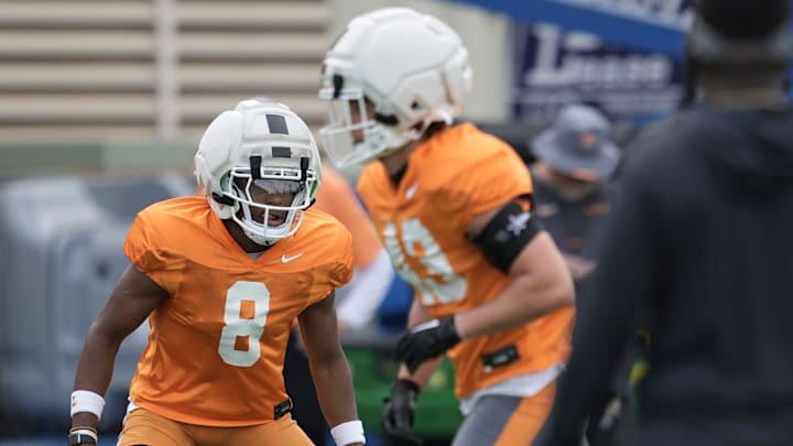Tennessee defensive back Colton Hood (8) during Tennessee football preseason practice, in Knoxville, Tennessee, Aug. 5, 2025.