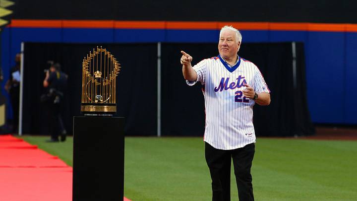 May 28, 2016; New York City, NY, USA; New York Mets former player Ray Knight is introduced to the crowd during a pregame ceremony honoring the 1986 World Series Championship team prior to the game against the Los Angeles Dodgers at Citi Field. Mandatory Credit: Andy Marlin-Imagn Images