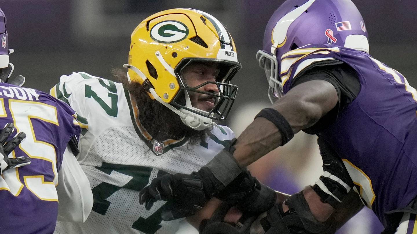 Packers face criticism after Jordan Love's performance in loss to Vikings