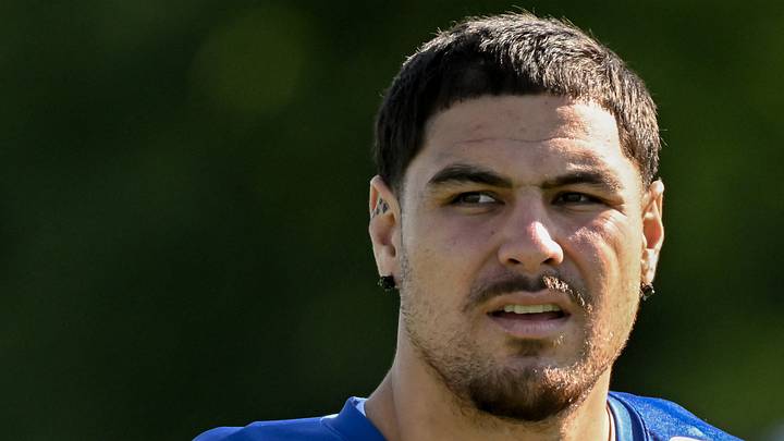 Indianapolis Colts defensive end Laiatu Latu (97) warms up on day two of training camp Indianapolis Colts defensive end Laiatu Latu (97) warms up on day two of training camp