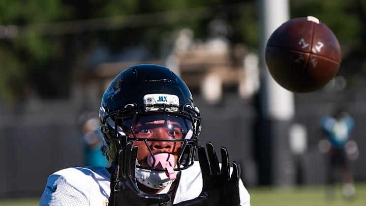 Jacksonville Jaguars cornerback Tyson Campbell (3) hauls in a pass while running drills during an NFL training camp fifth session at the Miller Electric Center, Monday, July 28, 2025, in Jacksonville, Fla. [Doug Engle/Florida Times-Union]