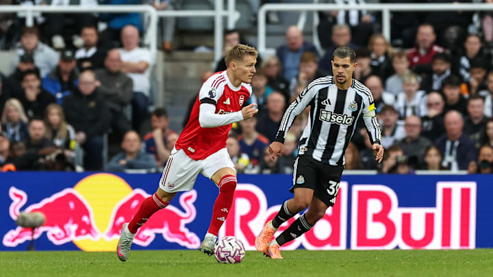 Newcastle United v Arsenal - Premier League
