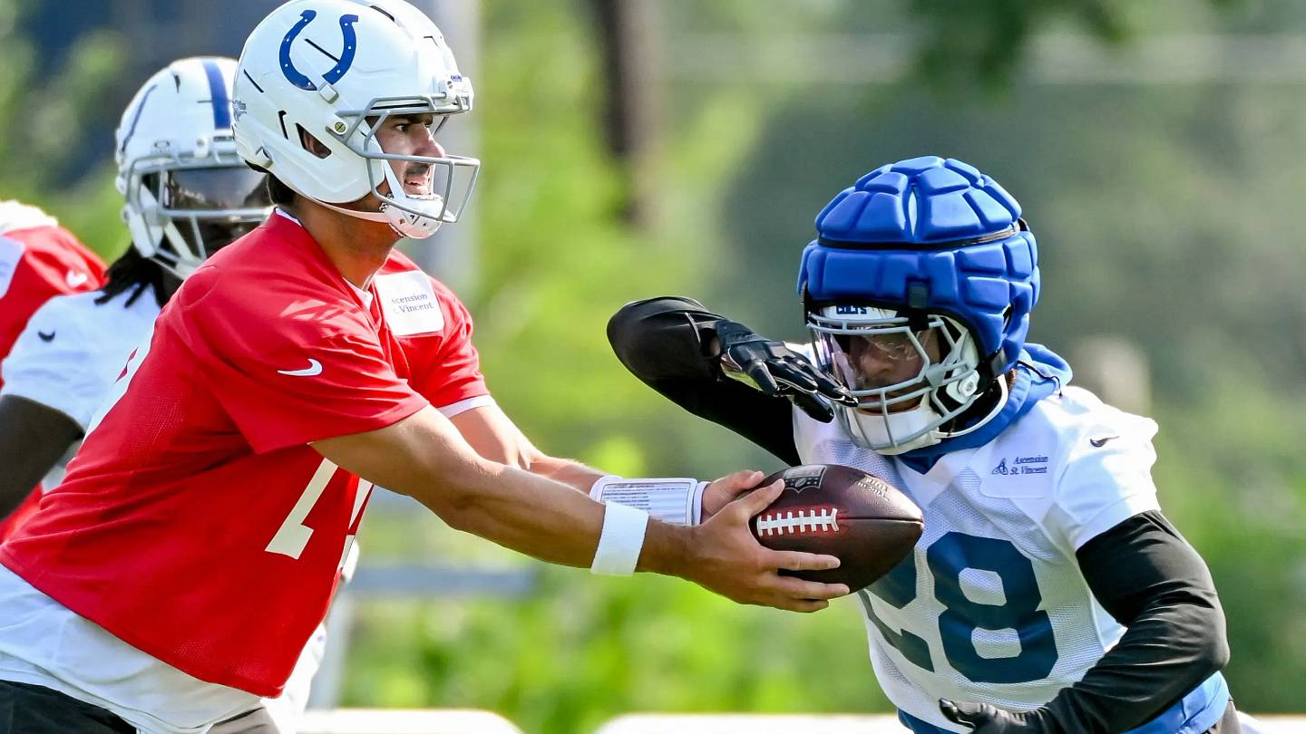 Bijan Robinson’s Record Deal Raises Price for Colts’ Jonathan Taylor