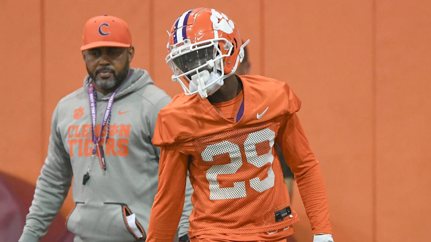 Clemson Tigers Cornerback Transfers To Boston College