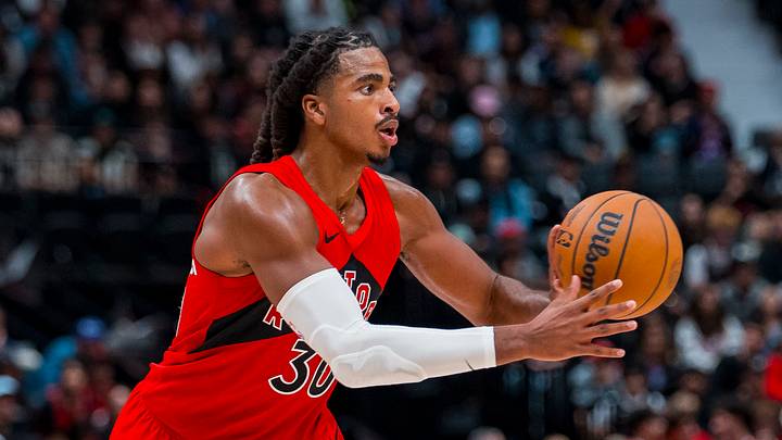 Oct 10, 2026; Vancouver, British Columbia, CAN; Toronto Raptors forward Collin Murray-Boyles (30) passes the ball against the Los Angeles Clippers in the second half at Rogers Arena. Mandatory Credit: Bob Frid-Imagn Images Oct 10, 2026; Vancouver, British Columbia, CAN; Toronto Raptors forward Collin Murray-Boyles (30) passes the ball against the Los Angeles Clippers in the second half at Rogers Arena. Mandatory Credit: Bob Frid-Imagn Images