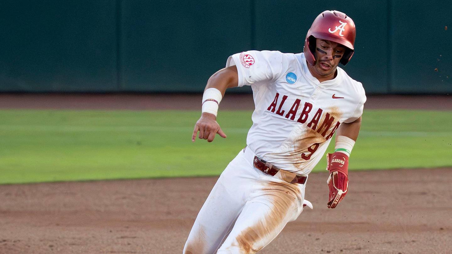 Live Game, Weather Updates: Tuscaloosa Baseball Super Regional, No. 7 Alabama vs. St. John's