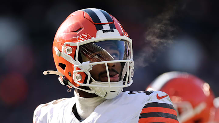 Cleveland Browns quarterback Shedeur Sanders