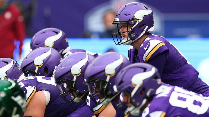 Oct 6, 2024; Tottenham, ENG; Minnesota Vikings Quarterback Sam Darnold (14) calls a play in the 2nd Quarter against New York Jets at Tottenham Hotspur Stadium. Mandatory Credit: Shaun Brooks-Imagn Images Oct 6, 2024; Tottenham, ENG; Minnesota Vikings Quarterback Sam Darnold (14) calls a play in the 2nd Quarter against New York Jets at Tottenham Hotspur Stadium. Mandatory Credit: Shaun Brooks-Imagn Images