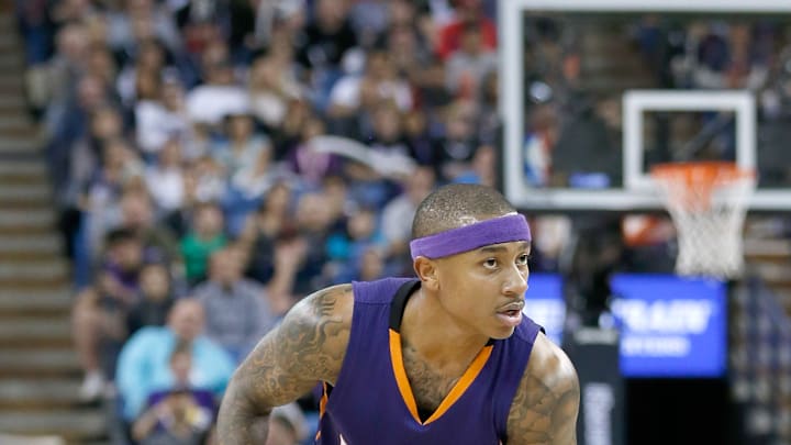Phoenix Suns v Sacramento Kings