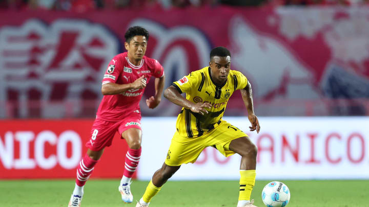 Youssoufa Moukoko, Shinji Kagawa