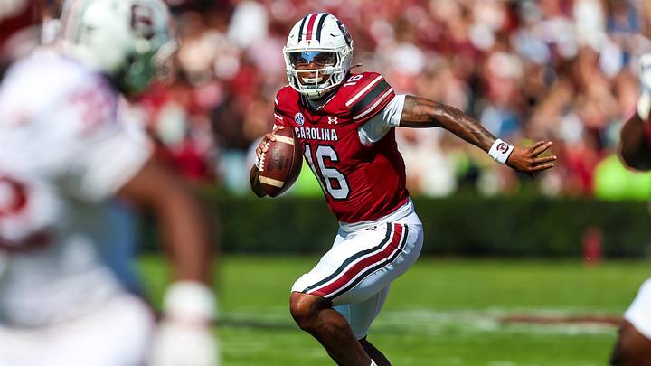 Oct 18, 2025; Columbia, South Carolina, USA; South Carolina Gamecocks quarterback Lanorris Sellers (16) scrambles against the Oklahoma Sooners in the second quarter at Williams-Brice Stadium. Mandatory Credit: Jeff Blake-Imagn Images