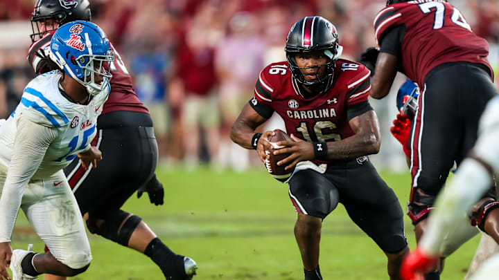 Oct 5, 2024; Columbia, South Carolina, USA; South Carolina Gamecocks quarterback LaNorris Sellers (16) scrambles against the Mississippi Rebels in the second half at Williams-Brice Stadium. Mandatory Credit: Jeff Blake-Imagn Images
