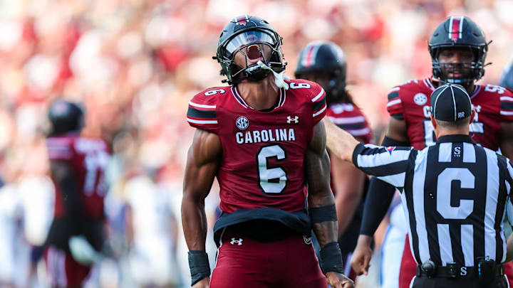 Aug 31, 2024; Columbia, South Carolina, USA; South Carolina Gamecocks edge Dylan Stewart (6) celebrates after a sack against the Old Dominion Monarchs in the second quarter at Williams-Brice Stadium. Mandatory Credit: Jeff Blake-Imagn Images