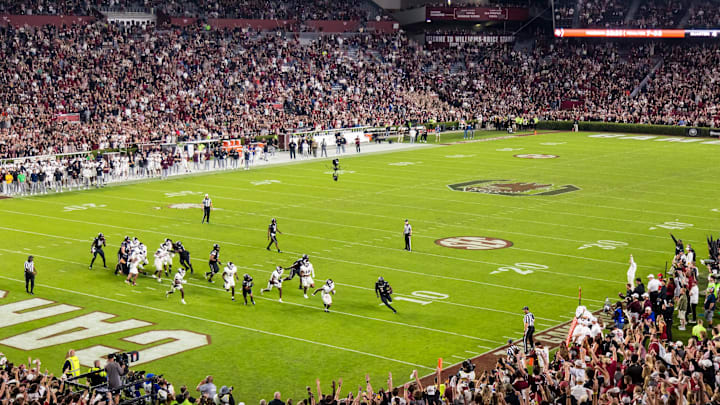 Nov 2, 2024; Columbia, South Carolina, USA; South Carolina Gamecocks running back Raheim Sanders (5) rushes for touchdown against the Texas A&M Aggies in the fourth quarter at Williams-Brice Stadium. Mandatory Credit: Jeff Blake-Imagn Images Nov 2, 2024; Columbia, South Carolina, USA; South Carolina Gamecocks running back Raheim Sanders (5) rushes for touchdown against the Texas A&M Aggies in the fourth quarter at Williams-Brice Stadium. Mandatory Credit: Jeff Blake-Imagn Images