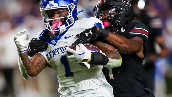 Nov 18, 2023; Columbia, South Carolina, USA; Kentucky Wildcats running back Ray Davis (1) drags