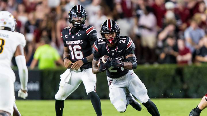 Sep 12, 2026; Columbia, South Carolina, USA;  South Carolina Gamecocks running back Jabree Coleman (21) rushes against the Towson Tigers in the second quarter at Williams-Brice Stadium.  Mandatory Credit: Jeff Blake-Imagn Images