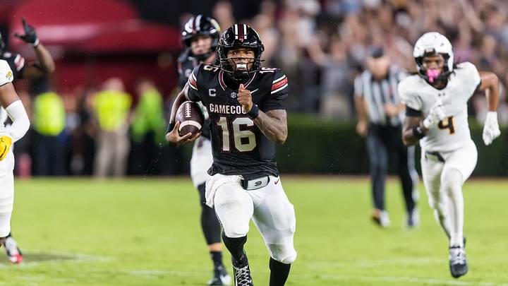 Sep 12, 2026; Columbia, South Carolina, USA; South Carolina Gamecocks quarterback LaNorris Sellers (16) rushes for a 58-yard touchdown run against the Towson Tigers in the third quarter at Williams-Brice Stadium. Mandatory Credit: Jeff Blake-Imagn Images Sep 12, 2026; Columbia, South Carolina, USA; South Carolina Gamecocks quarterback LaNorris Sellers (16) rushes for a 58-yard touchdown run against the Towson Tigers in the third quarter at Williams-Brice Stadium. Mandatory Credit: Jeff Blake-Imagn Images