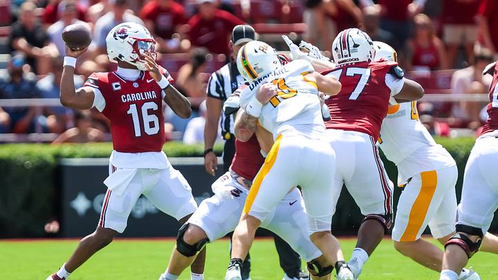 Sep 5, 2026; Columbia, South Carolina, USA;  South Carolina Gamecocks quarterback LaNorris Sellers (16) passes against the Kent State Golden Flashes in the first quarter at Williams-Brice Stadium.  Mandatory Credit: Jeff Blake-Imagn Images