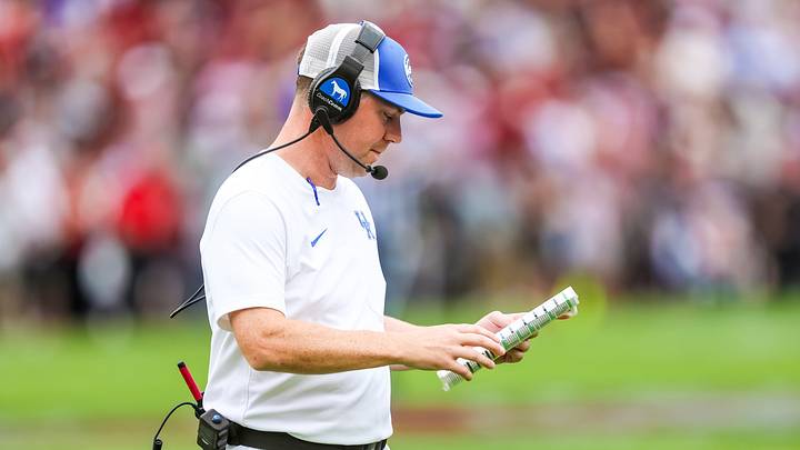 Oct 3, 2026; Columbia, South Carolina, USA; Kentucky Wildcats head coach Will Stein directs his team against the South Carolina Gamecocks in the first quarter at Williams-Brice Stadium. Mandatory Credit: Jeff Blake-Imagn Images Oct 3, 2026; Columbia, South Carolina, USA; Kentucky Wildcats head coach Will Stein directs his team against the South Carolina Gamecocks in the first quarter at Williams-Brice Stadium. Mandatory Credit: Jeff Blake-Imagn Images