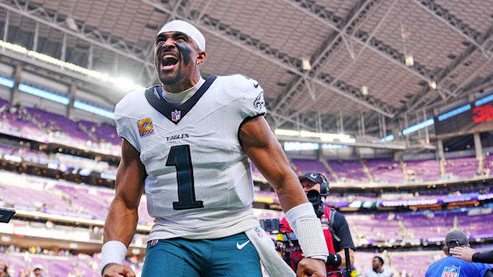 Oct 19, 2025; Minneapolis, Minnesota, USA; Philadelphia Eagles quarterback Jalen Hurts (1) waves to the fans after the game against the Minnesota Vikings at U.S. Bank Stadium. Mandatory Credit: Brad Rempel-Imagn Images Oct 19, 2025; Minneapolis, Minnesota, USA; Philadelphia Eagles quarterback Jalen Hurts (1) waves to the fans after the game against the Minnesota Vikings at U.S. Bank Stadium. Mandatory Credit: Brad Rempel-Imagn Images