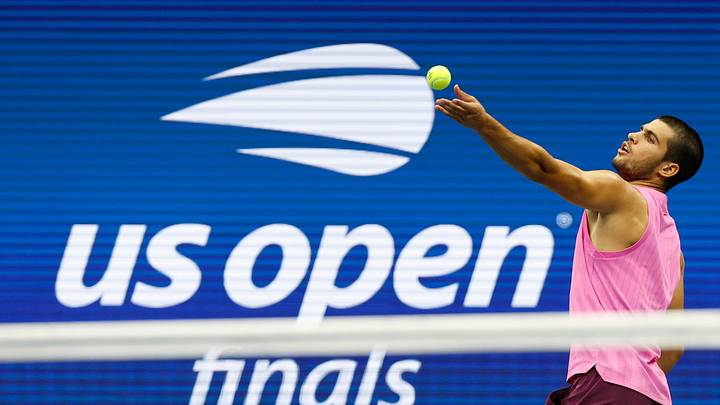 Sep 7, 2025; Flushing, NY, USA; Carlos Alcaraz (ESP) serves in the men's singles final of the 2025 US Open. Mandatory Credit: Geoff Burke-Imagn Images Sep 7, 2025; Flushing, NY, USA; Carlos Alcaraz (ESP) serves in the men's singles final of the 2025 US Open. Mandatory Credit: Geoff Burke-Imagn Images