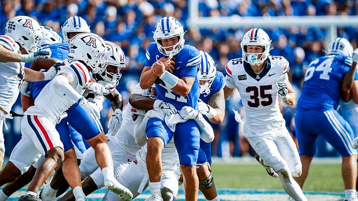 BYU QB Bear Bachmeier against Arizona BYU QB Bear Bachmeier against Arizona