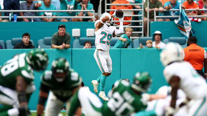 New York Jets v Miami Dolphins