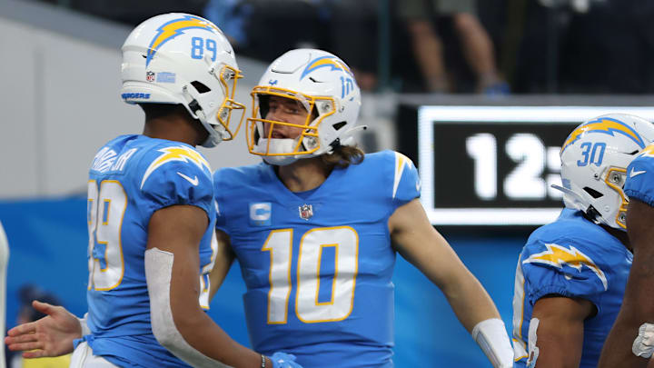 Los Angeles Rams v Los Angeles Chargers