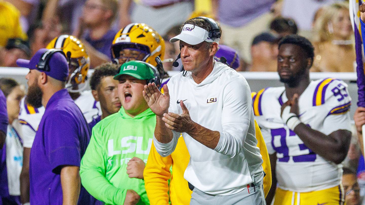 College Football First-Year Head Coach Grades After Week 1: Lane Kiffin Sets the Standard
