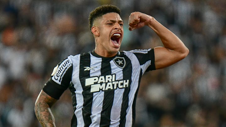 Luis Henrique faz boa temporada com a camisa alvinegra