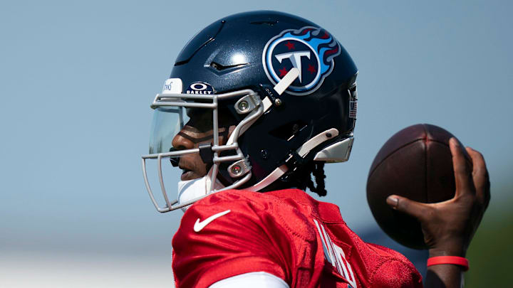 Tennessee Titans quarterback Cam Ward (1) throws during the Tennessee Titans first day of training camp at Ascension Saint Thomas Sports Park in Nashville, Tenn., Wednesday, July 23, 2025.