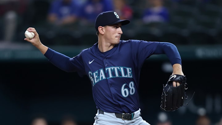 Seattle Mariners pitcher George Kirby (68) pitches against the Texas Rangers in the first inning at Globe Life Field in 2024.