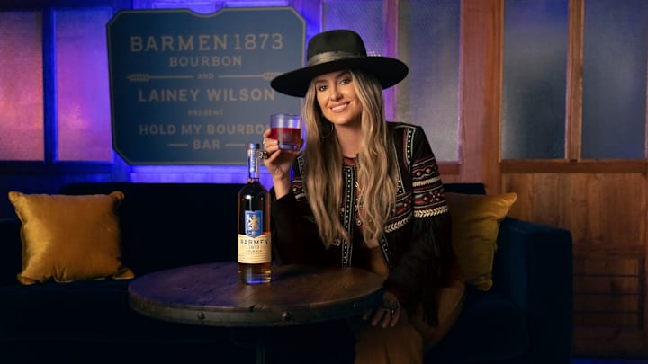Lainey Wilson Opens Themed Pop-Up Bar. Image Credit to Barmen 1873 Bourbon. 