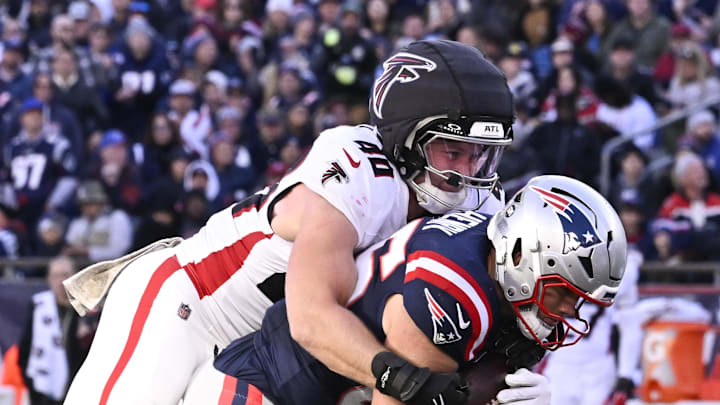 Atlanta Falcons linebacker JD Bertrand 