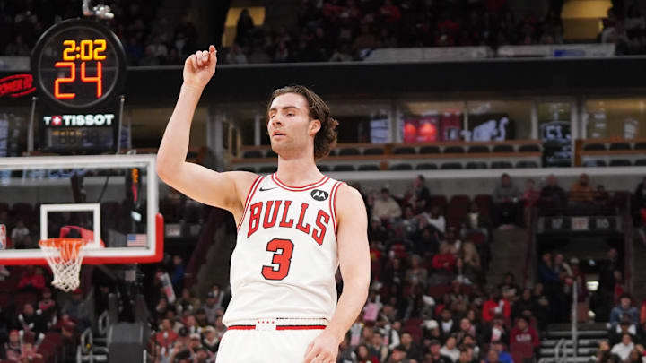 Josh Giddey and the Bulls are home favorites against the Grizzlies. Josh Giddey and the Bulls are home favorites against the Grizzlies.