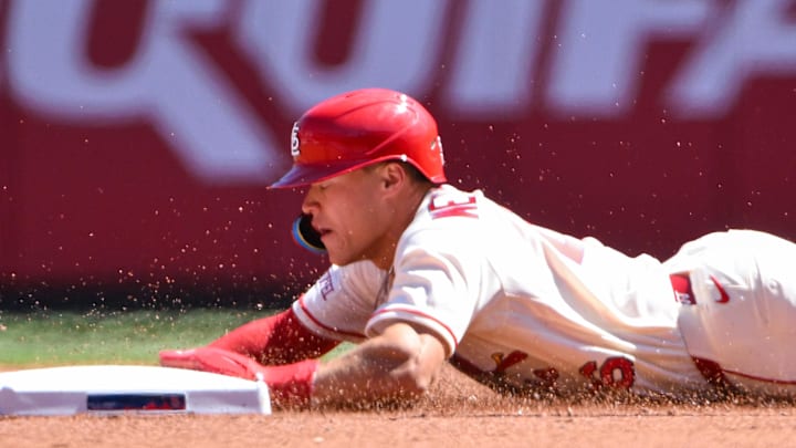 Mar 28, 2026; St. Louis, Missouri, USA; St. Louis Cardinals shortstop JJ Wetherholt (26) steals second base against the Tampa Bay Rays during the first inning at Busch Stadium. Mandatory Credit: Jeff Curry-Imagn Images