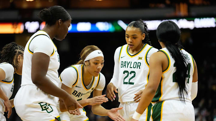 Baylor Lady Bears guard Darianna Littlepage-Buggs (5) 