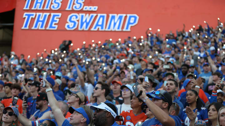 Fans sing I won’t Back Down during the second half an NCAA football game at Steve Spurrier Field at Ben Hill Griffin Stadium in Gainesville, FL on Saturday, October 18, 2025. [Alan Youngblood/Gainesville Sun]