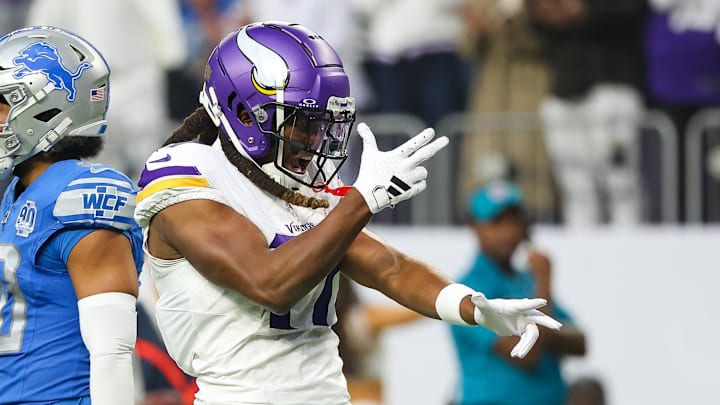 Could This Player Help Unlock Struggling Falcons Receiver Room?