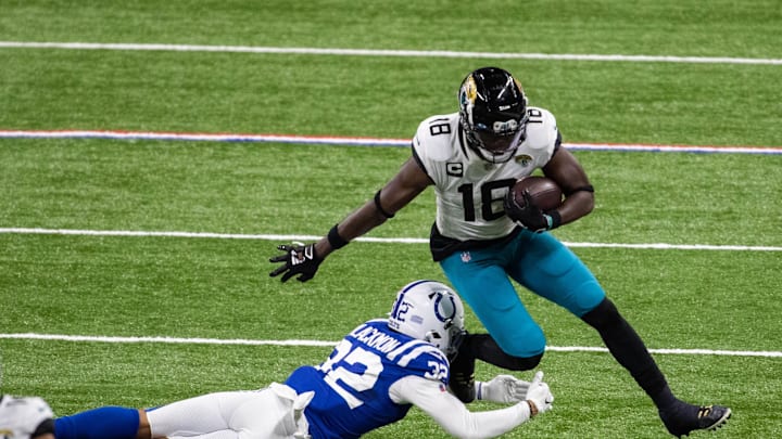 Jan 3, 2021; Indianapolis, Indiana, USA; Jacksonville Jaguars wide receiver Chris Conley (18) runs with the ball while Indianapolis Colts free safety Julian Blackmon (32) defends in the second half at Lucas Oil Stadium. Mandatory Credit: Trevor Ruszkowski-Imagn Images Jan 3, 2021; Indianapolis, Indiana, USA; Jacksonville Jaguars wide receiver Chris Conley (18) runs with the ball while Indianapolis Colts free safety Julian Blackmon (32) defends in the second half at Lucas Oil Stadium. Mandatory Credit: Trevor Ruszkowski-Imagn Images